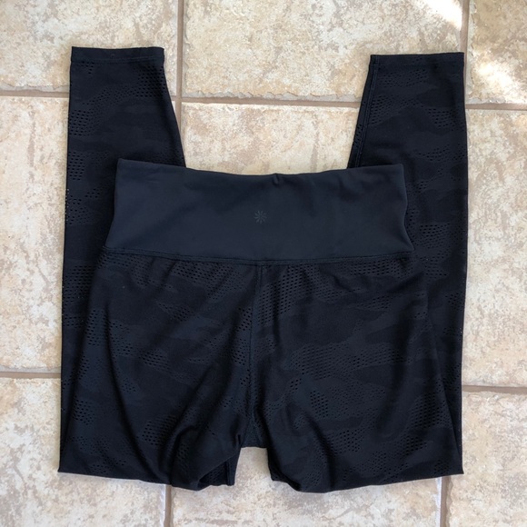 Athleta Phenom Camo 7/8 Tight Sheer Black Small - Picture 5 of 8